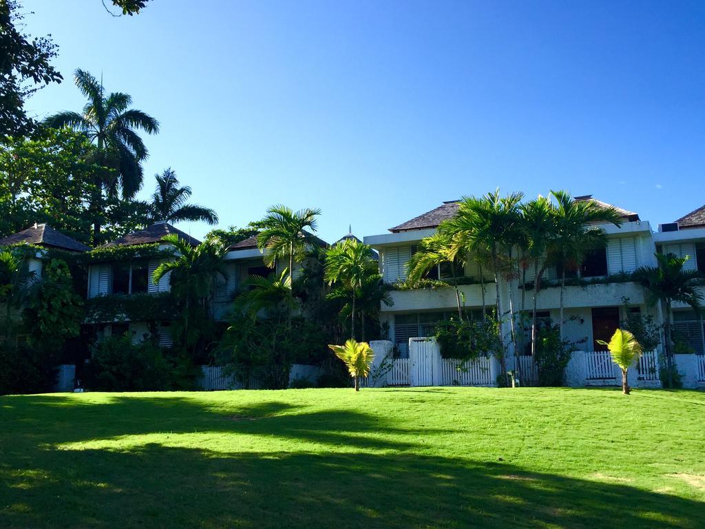 Goblin Hill Villas At San San Drapers エクステリア 写真